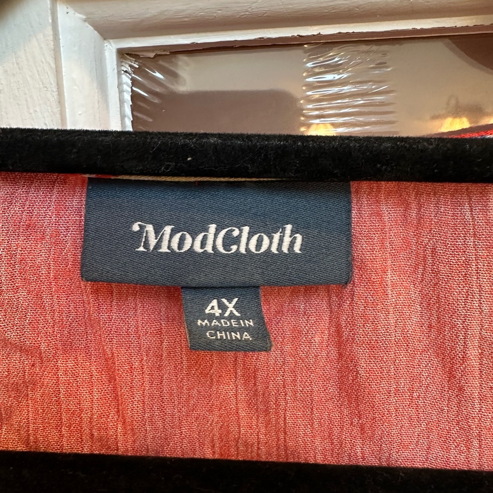 ModCloth Cropped Breezy Tendency Top Red Orange Floral Front Tie Plus Size 4X - Picture 12 of 15